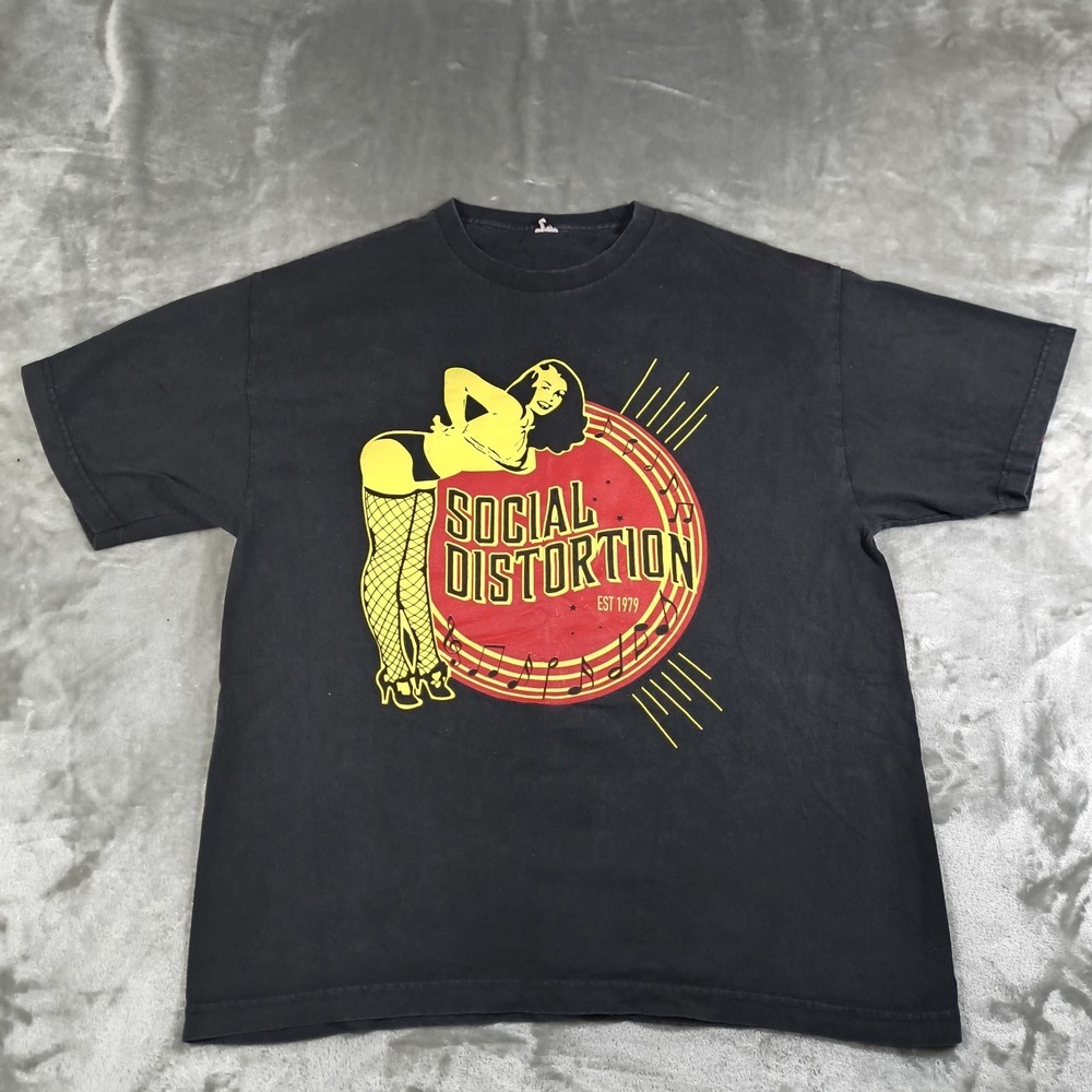 Vintage Social Distortion Shirt Mens Large Pinup Girl Punk Rock Band Y2K 90s
